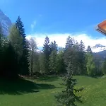 Mom - Alpine Boutique Apartments, Gletscher, Eiger View Terrace جريندلوالد