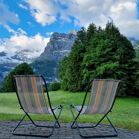 Mom - Alpine Boutique Apartments, Gletscher, Eiger View Terrace Apartment *